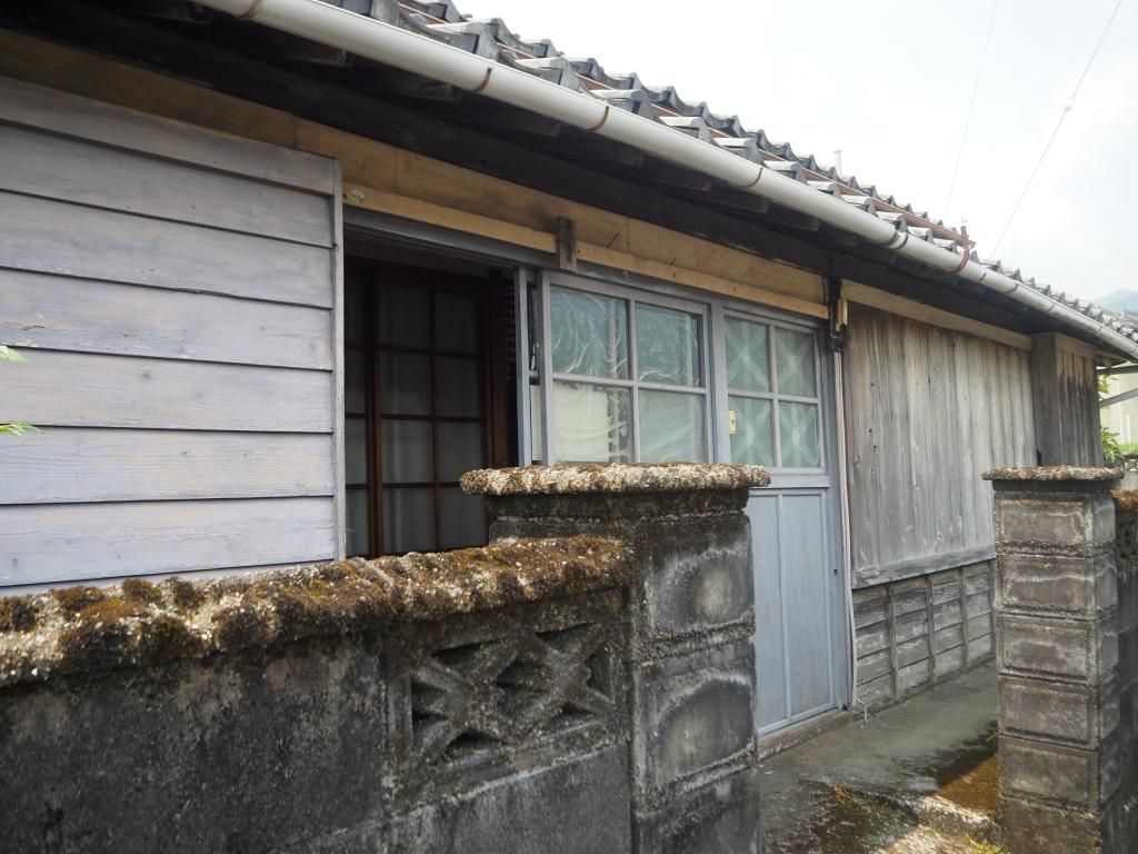 Affordable 4DK Single-Story House for Sale in Naka Town, Tokushima - Thumbnail 2
