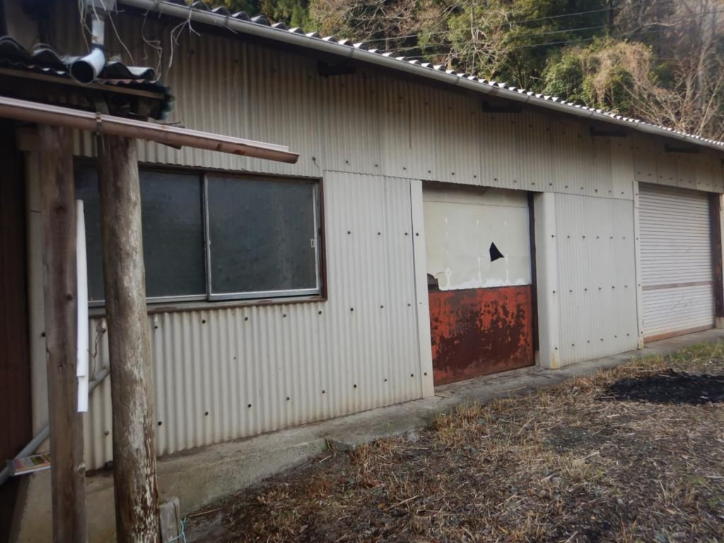 8K Akiya House for Sale in Iyo City, Ehime - Thumbnail 2