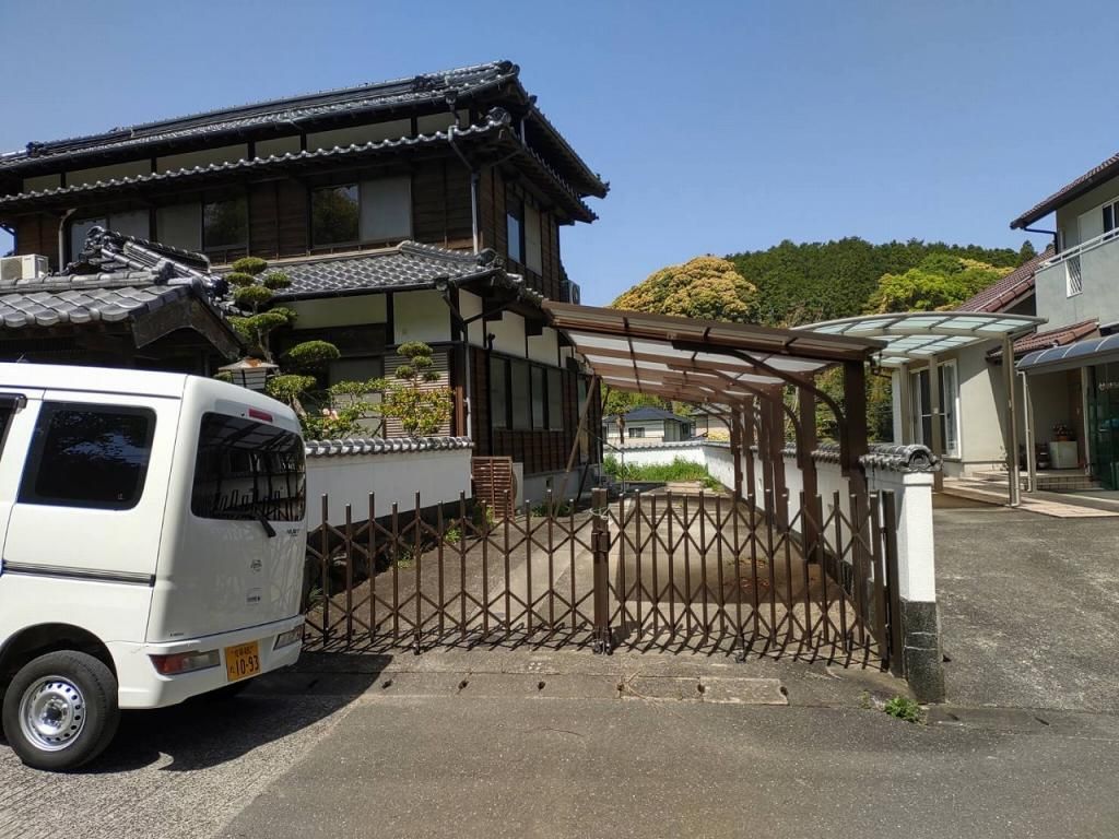 5LDK House for Sale in Quiet Imari City, Saga Prefecture - Thumbnail 2