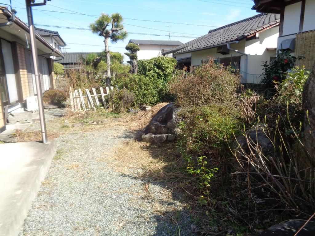 5DK Detached House for Sale in Yatsushiro, Kumamoto - Thumbnail 4