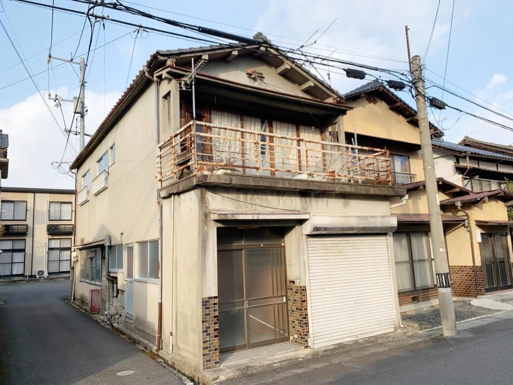 Vacant House Attached Land in Tsuyama City, Okayama - 68.36 sqm - Thumbnail 3