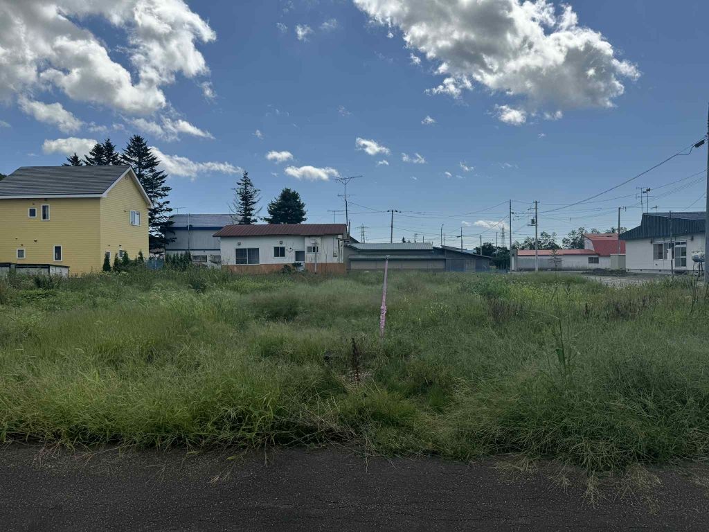 Vacant Land for Sale in Urahoro, Hokkaido - 714 sqm Plot - Thumbnail 2