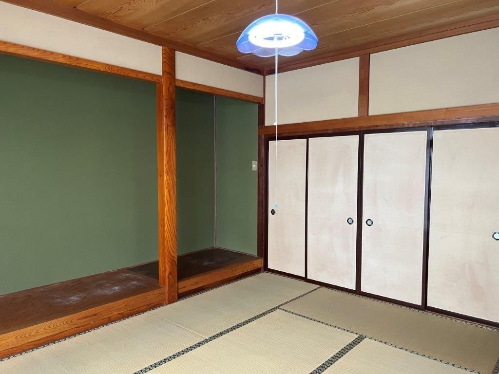 6DK Two-Storey House for Sale in Odate, Akita - 260.25 sqm Land - Thumbnail 4