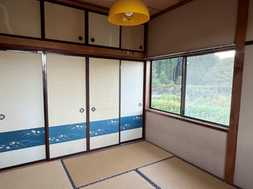 6DK Two-Storey House for Sale in Odate, Akita - 260.25 sqm Land - Thumbnail 3