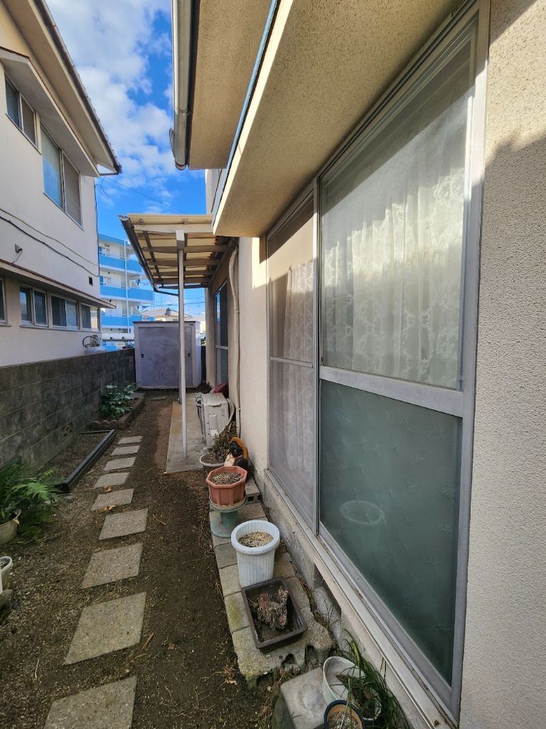 4DK Detached House for Sale in Tobe Town, Ehime - Thumbnail 2