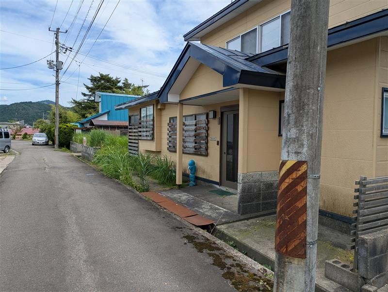 5LDK Detached House with Garden for Sale in Odate, Akita - Image 1