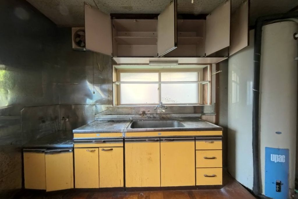 1977 Traditional 4DK House on 246m² Land in Odate, Akita - Thumbnail 4