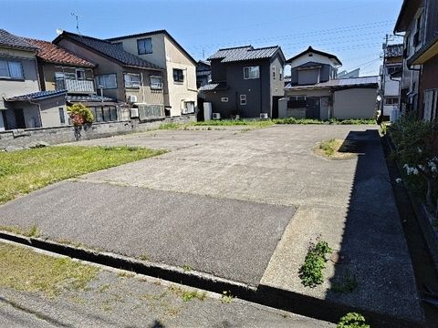 469.42 sqm Residential Land for Sale in Takaoka, Toyama - Thumbnail 2