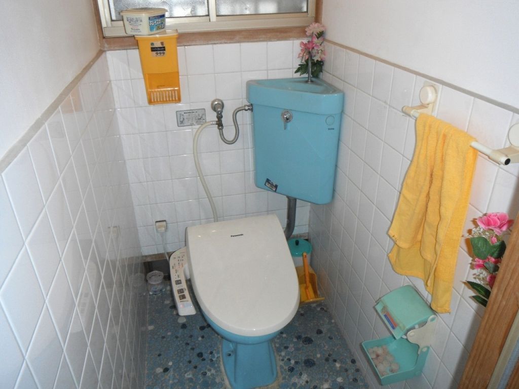 6DK House for Sale in Niihama City, Ehime - 119.65 sqm - Thumbnail 3