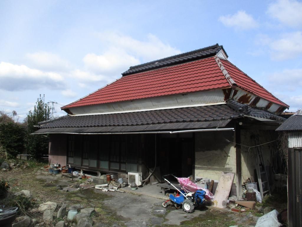 Traditional Style House for Sale in Kasaoka City Okayama 121sqm - Image 1