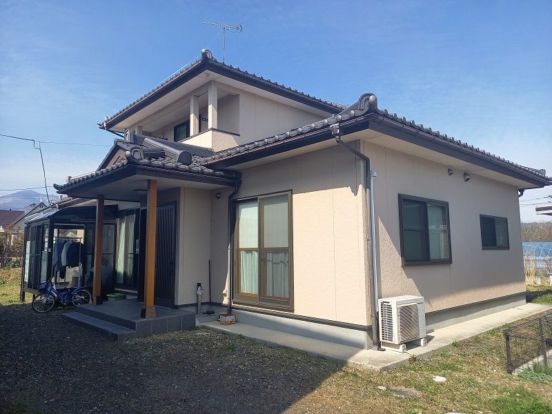 5DK Japanese Home with Sunroom for Sale in Fukushima City - Thumbnail 2