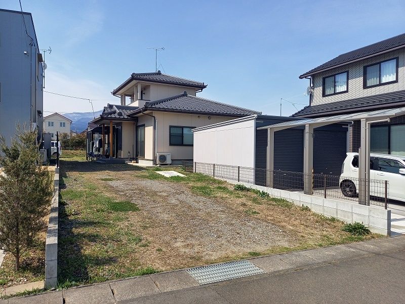 5DK Japanese Home with Sunroom for Sale in Fukushima City - Thumbnail 3
