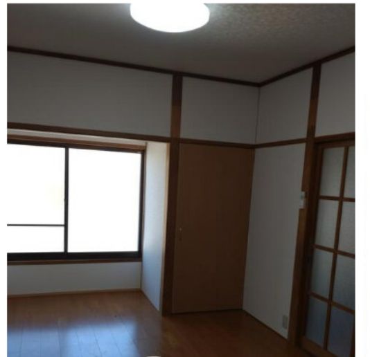 2LDK Detached House for Sale in Oita City, Oita Prefecture - Thumbnail 4