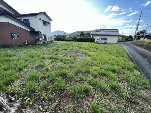 Vacant Land for Sale in Ozu City, Ehime - 345.9 sqm Plot - Thumbnail 3