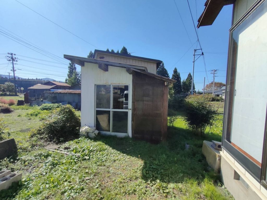 2LDK Traditional House for Sale in Odate, Akita with Garden - Thumbnail 3