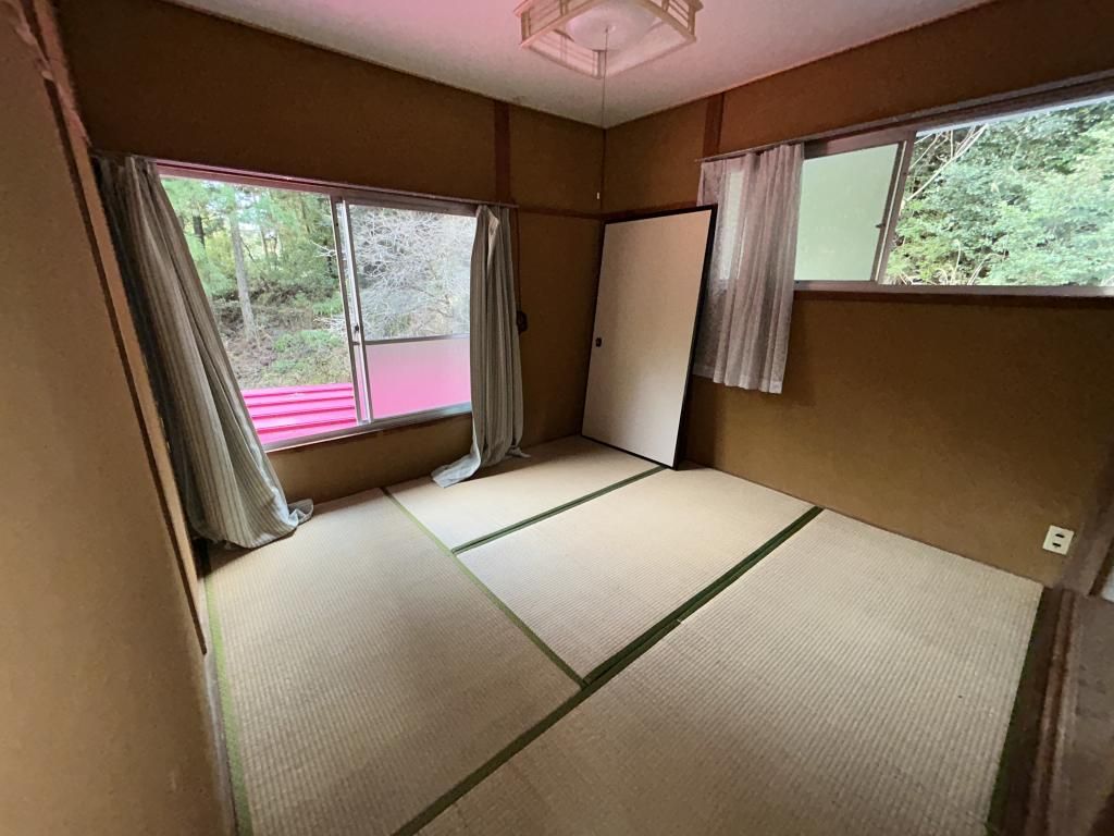 Spacious 3LDK House in Sakawa Town, Kochi with Large Garden - Thumbnail 3