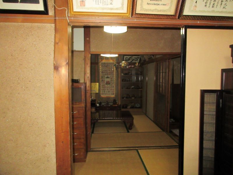 68-Year-Old 4DK House for Sale in Nakatsugawa, Gifu - Thumbnail 2