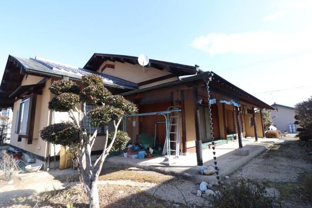 4SK Single-Story House in Azumino City Near Ariake Station - Thumbnail 2