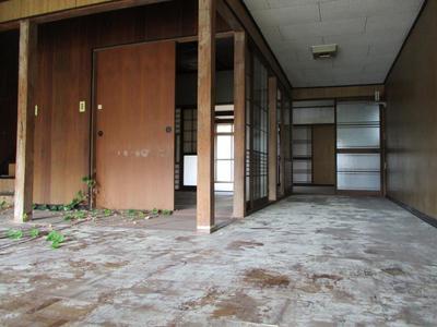 Traditional 4DK House with Land in Taku City, Saga Prefecture — Image 3, Taku, Saga