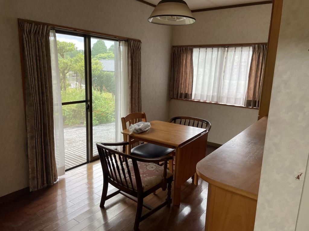 Farmhouse with 4000sqm Field in Kushima, Miyazaki for Self-Sufficient Living - Thumbnail 4