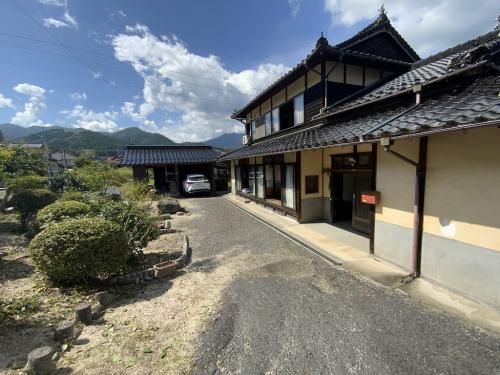 9DK Traditional House with Shed and Large Land in Iwakuni, Yamaguchi - Thumbnail 2