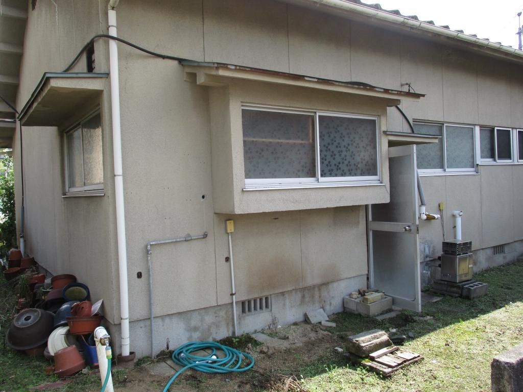 1970 4K Single-Story House with Mountain Views in Kasaoka - Thumbnail 4