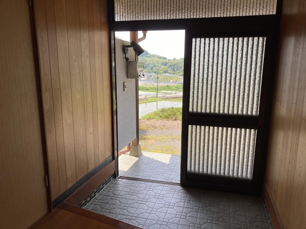 6LDK Detached House with Panoramic Views in Ogi City, Saga - Thumbnail 3