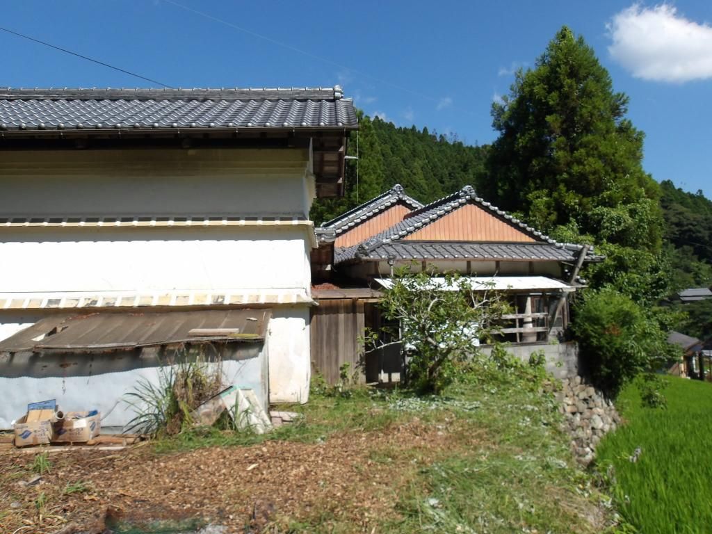 7K Akiya House for Sale on Large Corner Lot in Kami, Kochi - Thumbnail 2