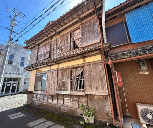 All-Hinoki Wood House for Sale in Kaiyo, Tokushima - 50万 Yen - Thumbnail 2