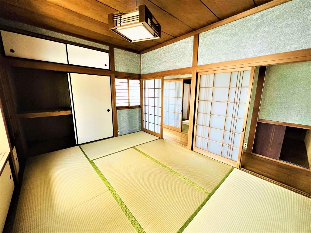5DK Traditional House for Rent in Uwajima, Ehime - Thumbnail 4
