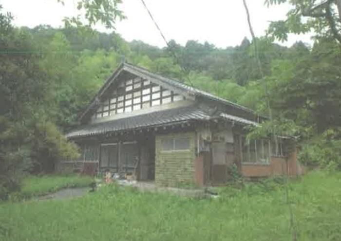 Large 14DK House on 1602 sqm Land in Takaoka, Toyama - Thumbnail 2