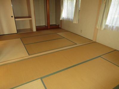 Modern 3LDK House in Kokonoe Town, Oita - 550m² Land — Image 2, Kokonoe, Oita