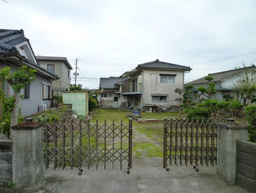 7K House for Sale with Large Garden in Kirishima, Kagoshima - Thumbnail 4