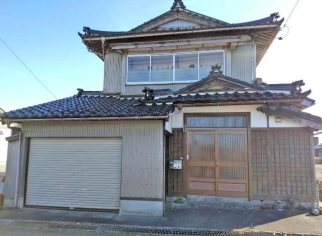 8LDK Traditional Wooden House for Sale in Asahi, Toyama - Thumbnail 2