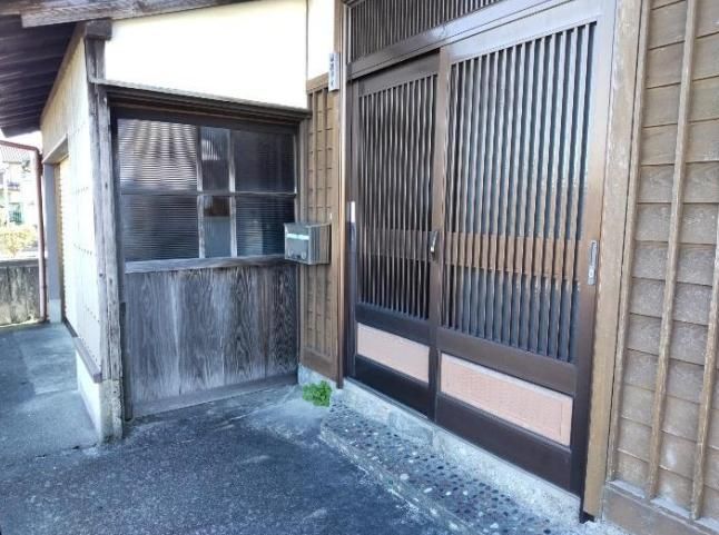 8LDK Traditional Wooden House for Sale in Asahi, Toyama - Thumbnail 4
