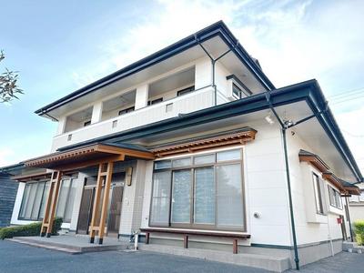 Traditional Japanese Home in Hachinohe with Carport — Image 1, Hachinohe, Aomori