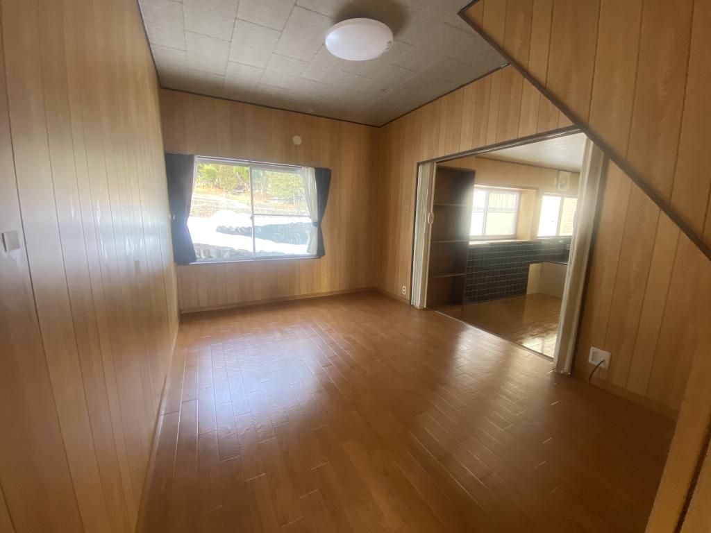 9LDK Rental House in Gujo City, Gifu - 400 sqm - Thumbnail 3