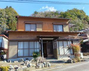 Spacious 6SDK House Near Minobu Station, Yamanashi Prefecture — Image 2, Minobu, Yamanashi