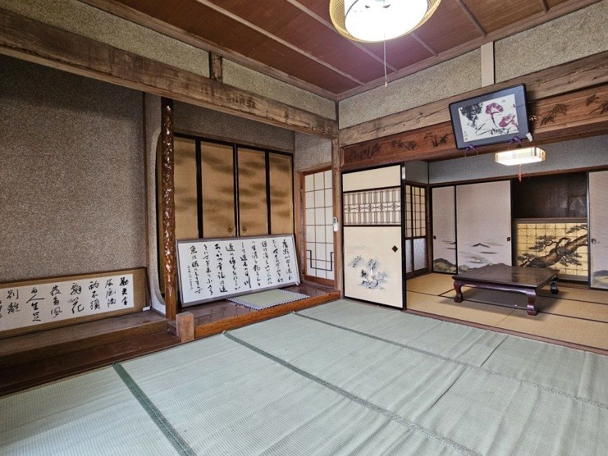 1949 6DK House on 750sqm Corner Lot in Fukui City - Thumbnail 4