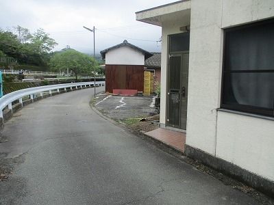 Land for Sale in Yawatahama Ehime - Rebuildable Plot in Hōnai - Thumbnail 3