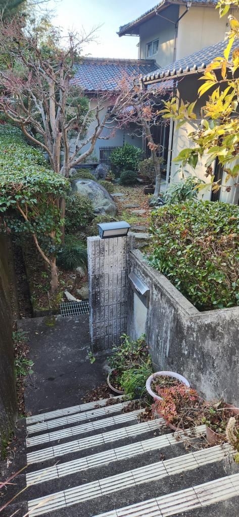 8LDK House for Sale in Tsuyama with Large Garden & Multi-Gen Layout - Thumbnail 4