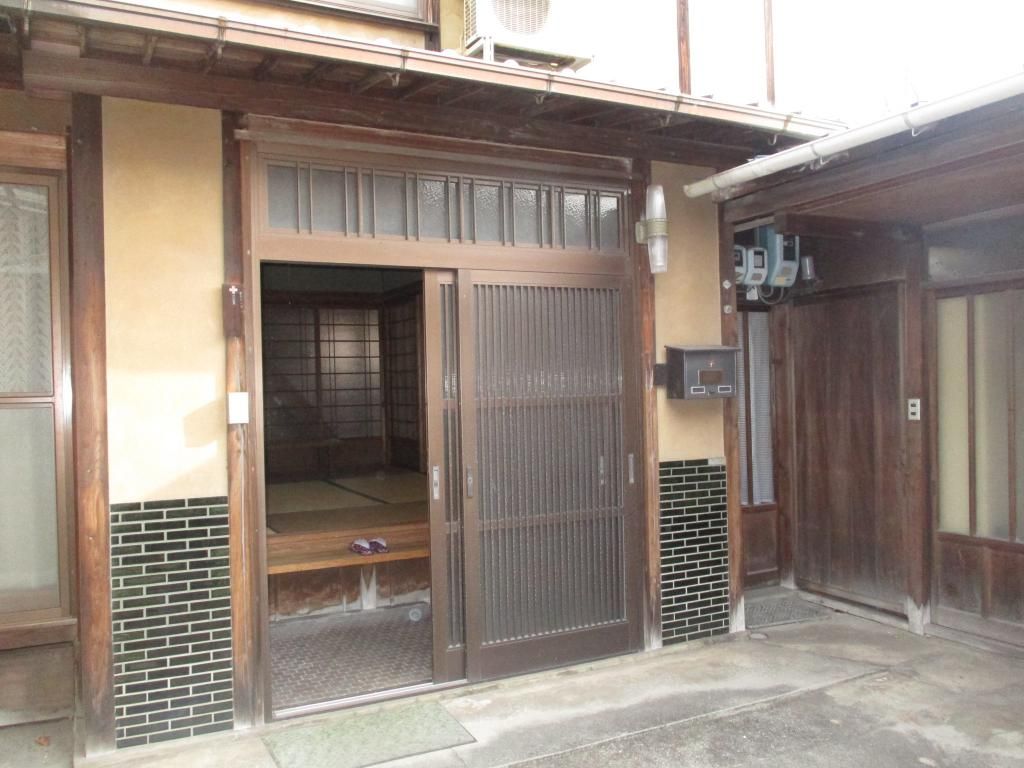 8DK Traditional House for Rent in Kasaoka, Okayama - Akiya Bank Listing - Thumbnail 3