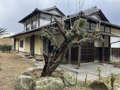 Large 6SDK House for Sale in Imari City - 208sqm on 622sqm Plot — Image 2, Imari, Saga