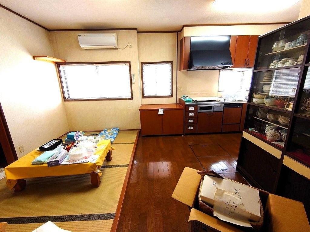 Sea View Detached House for Sale in Asakuchi, Okayama - Thumbnail 3
