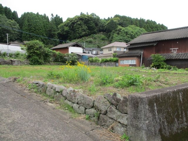 Land for Sale in Taku City, Saga Prefecture - 413.79 sqm - Thumbnail 2
