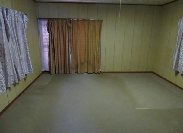 Spacious 4DK Hilltop Home with Garden in Usuki, Oita - Thumbnail 4