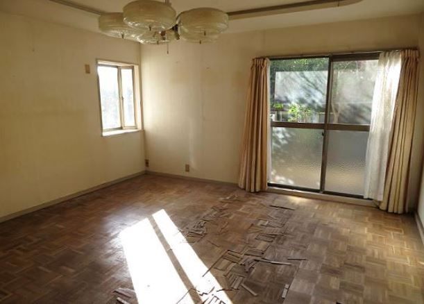 Spacious 4DK Hilltop Home with Garden in Usuki, Oita - Thumbnail 2