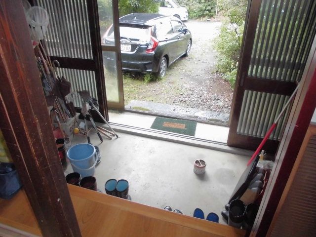 Traditional 8DK Wooden House with Large Land in Shibata, Niigata - Thumbnail 3