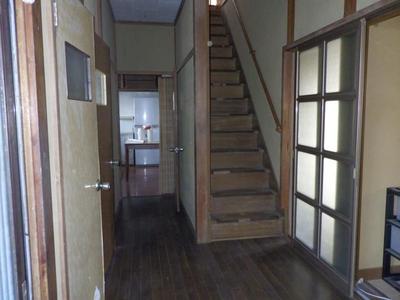 5DK House for Sale in Tokai Village, Ibaraki - Akiya Bank Listing — Front_door, Tokai, Ibaraki