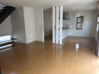 4LDK Detached House for Sale in Tochigi City with Multi-Car Parking — Image 1, Tochigi, Tochigi